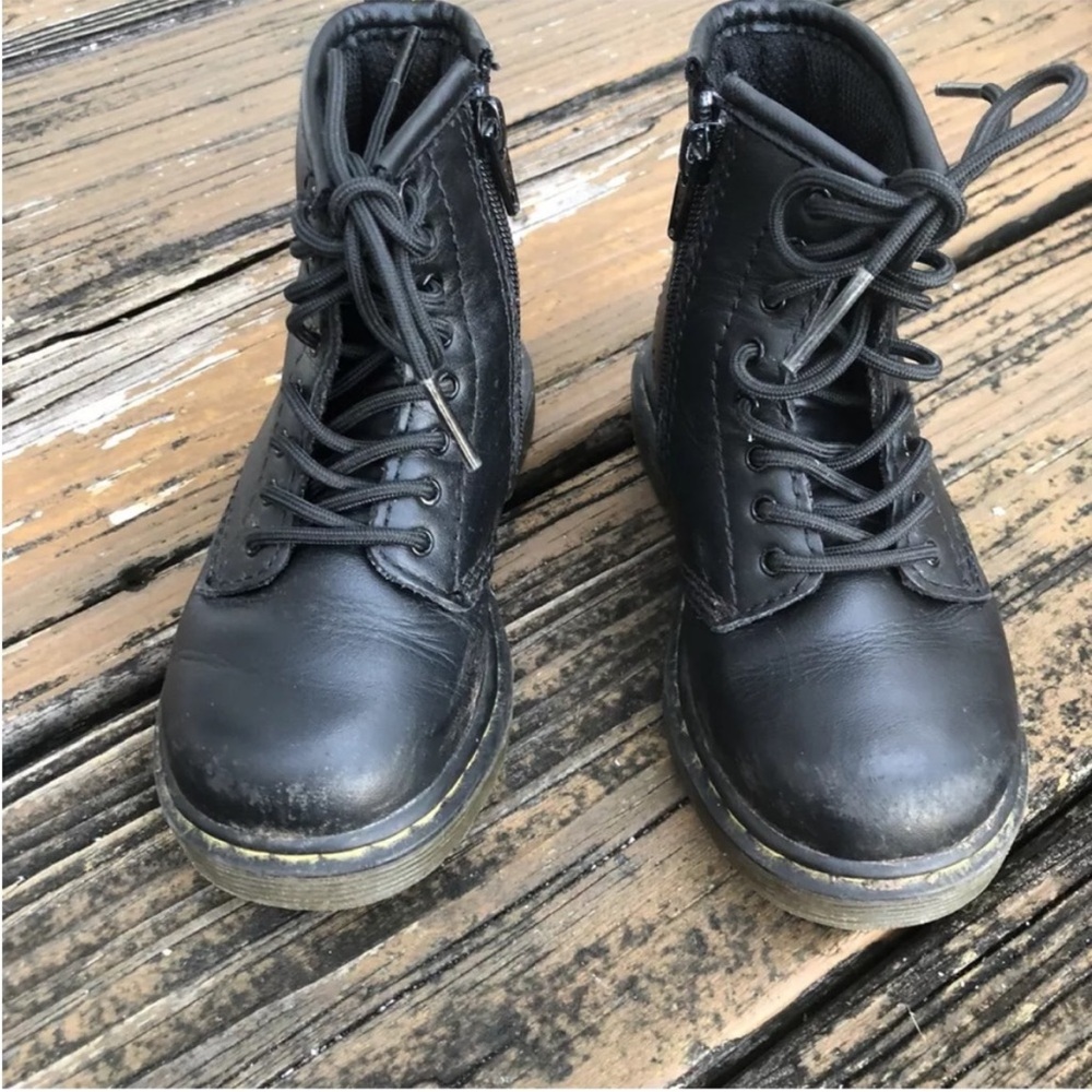 Dr Martens Docs Brooklee Moto Boots Black Leather Airwair 8 UK 7 EU 24 Toddler